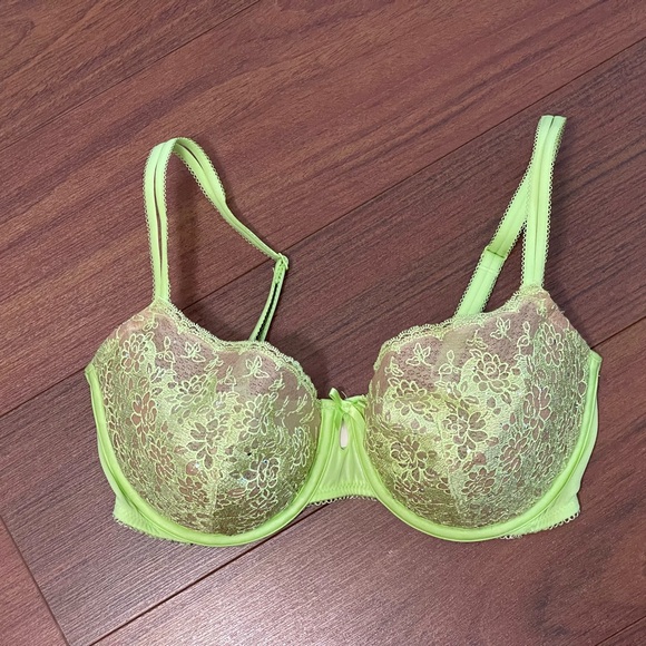 Victoria's Secret Other - Victoria's Secret balconette underwire bra lime green with floral lace overlay